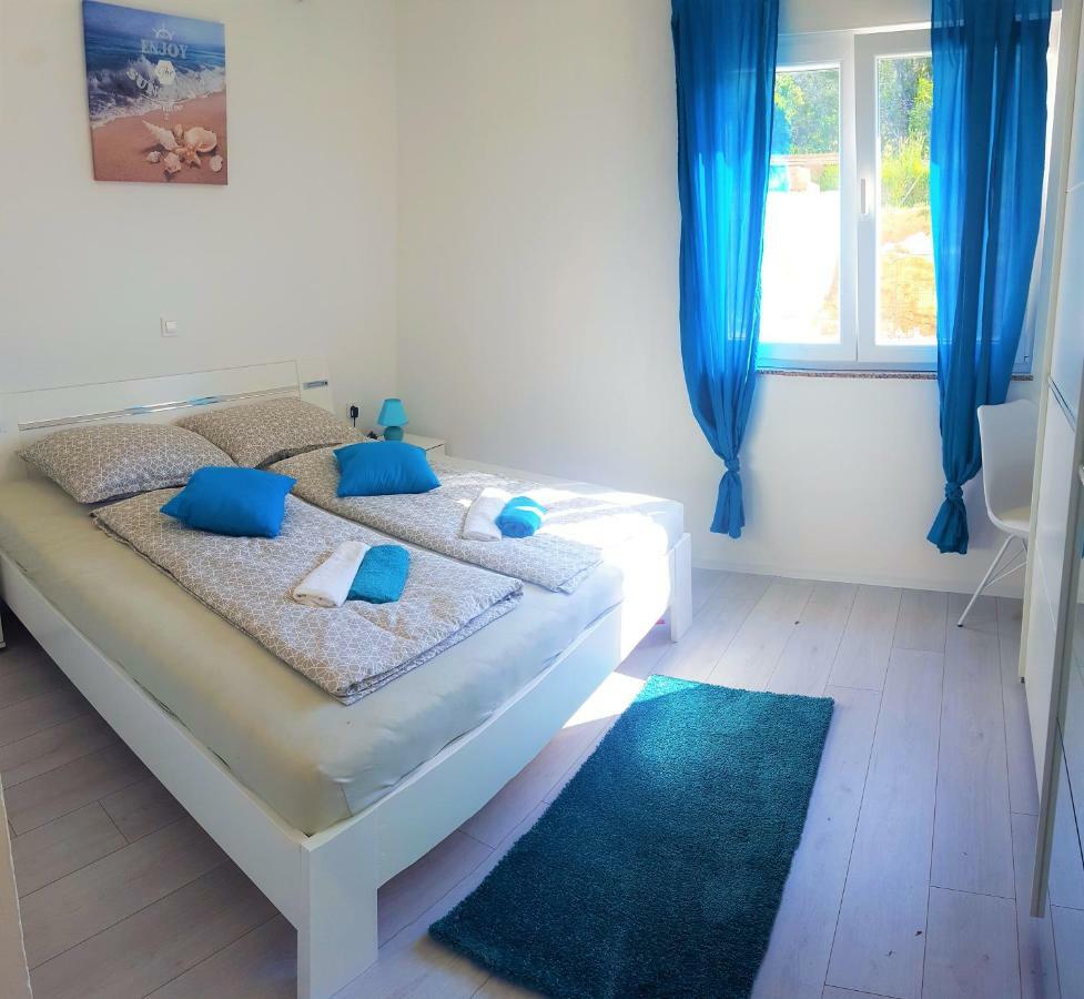 Apartmani "Sandro" Gonar Rab Town Kültér fotó